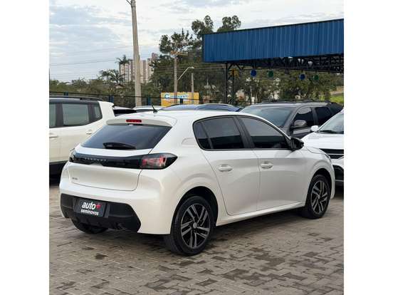 PEUGEOT-208-2023