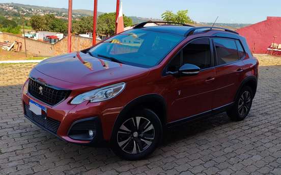 PEUGEOT-2008-2021