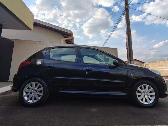 PEUGEOT-207-1.6 XS 16V FLEX 4P MANUAL PEUGEOT-207-2010