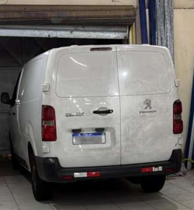 PEUGEOT-EXPERT-2020