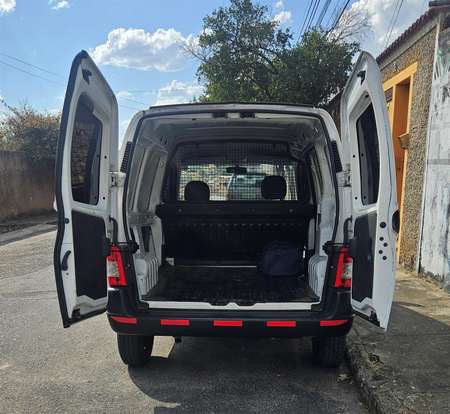 PEUGEOT-PARTNER-2021