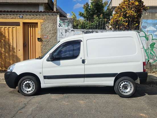 PEUGEOT-PARTNER-1.6 FURGÃO 800KG 16V FLEX 3P MANUAL PEUGEOT-PARTNER-2021