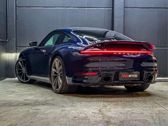 PORSCHE-911-2021