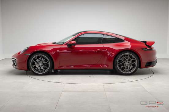 PORSCHE-911-2024
