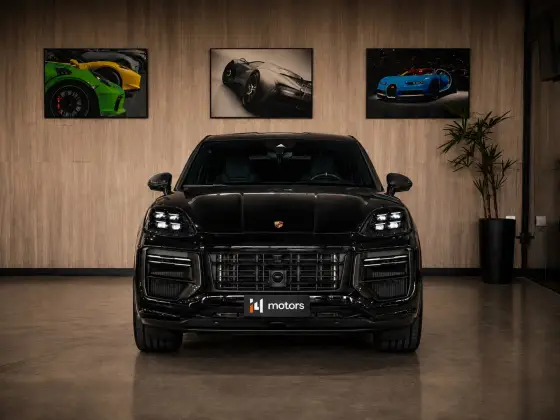 PORSCHE CAYENNE 4.0 V8 GASOLINA TURBO GT COUPÉ AWD TIPTRONIC S PORSCHE CAYENNE 4.0 V8 GASOLINA TURBO GT COUPÉ AWD TIPTRONIC S