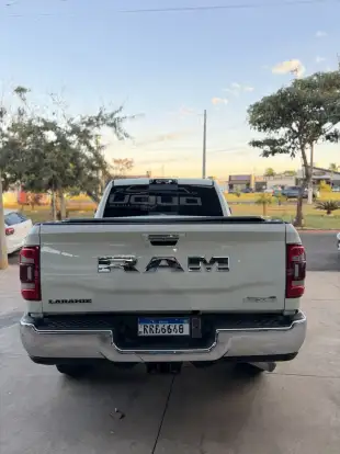 RAM-2500-6.7 I6 TURBO DIESEL LARAMIE CD 4X4 AUTOMÁTICO RAM-2500-2022