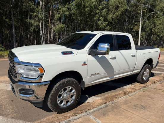 RAM-2500-6.7 I6 TURBO DIESEL LARAMIE CD 4X4 AUTOMÁTICO RAM-2500-2023