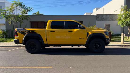 RAM-1500-6.2 V8 GASOLINA TRX CD 4X4 AUTOMÁTICO RAM-1500-2023