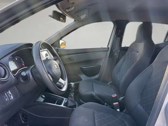 RENAULT-KWID-2024