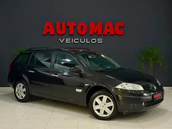 RENAULT MEGANE 1.6 DYNAMIQUE GRAND TOUR 16V FLEX 4P MANUAL RENAULT MEGANE 1.6 DYNAMIQUE GRAND TOUR 16V FLEX 4P MANUAL