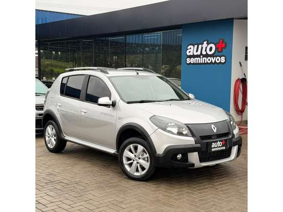 RENAULT-SANDERO-1.6 STEPWAY 16V FLEX 4P AUTOMÁTICO RENAULT-SANDERO-2013