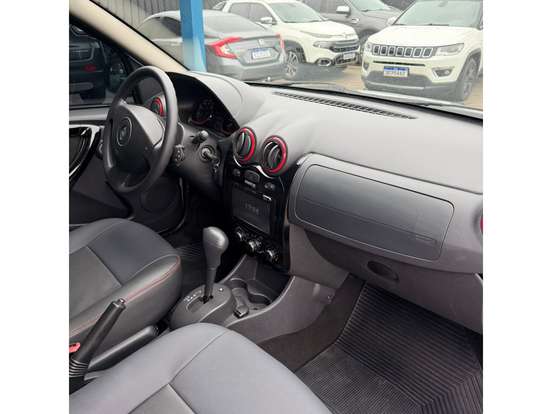 RENAULT-SANDERO-1.6 STEPWAY 16V FLEX 4P AUTOMÁTICO RENAULT-SANDERO-2013
