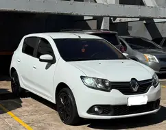 RENAULT SANDERO 1.0 EXPRESSION 16V FLEX 4P MANUAL RENAULT SANDERO 1.0 EXPRESSION 16V FLEX 4P MANUAL