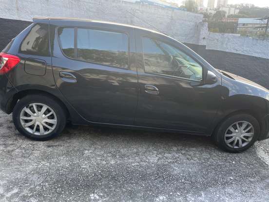 RENAULT-SANDERO-1.0 EXPRESSION 16V FLEX 4P MANUAL RENAULT-SANDERO-2016
