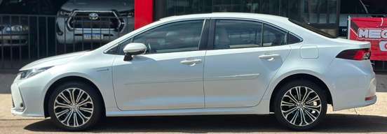 TOYOTA-COROLLA-2022