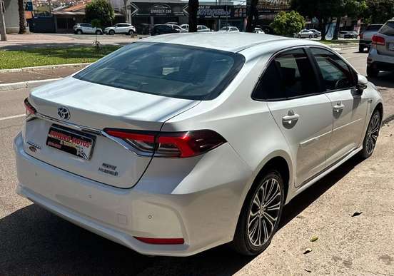 TOYOTA-COROLLA-2022