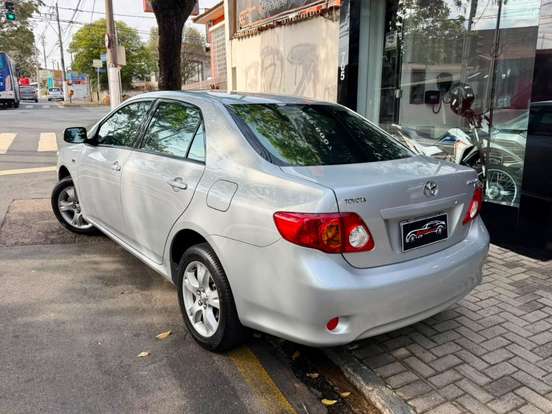 TOYOTA-COROLLA-2008
