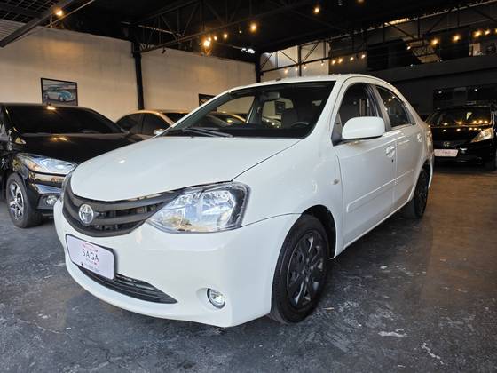 TOYOTA ETIOS 1.5 XS SEDAN 16V FLEX 4P MANUAL