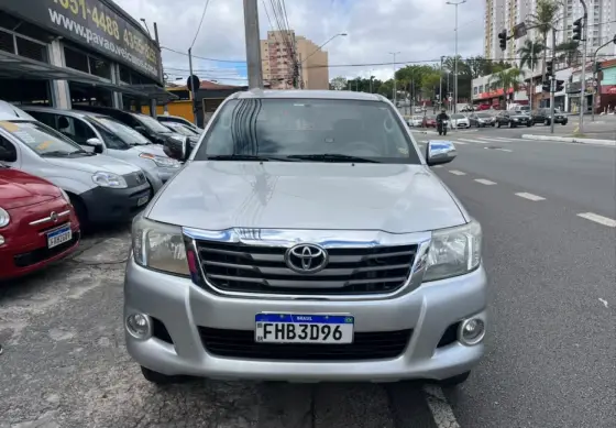 TOYOTA HILUX 2.7 SRV 4X4 CD 16V FLEX 4P AUTOMÁTICO
