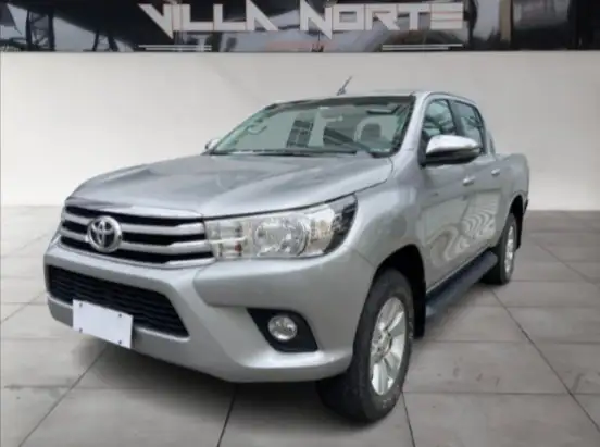 TOYOTA-HILUX-2017