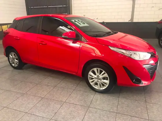 TOYOTA YARIS 1.3 16V FLEX XL PLUS TECH MULTIDRIVE