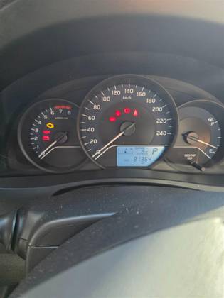TOYOTA COROLLA 1.8 GLI 16V FLEX 4P AUTOMÁTICO