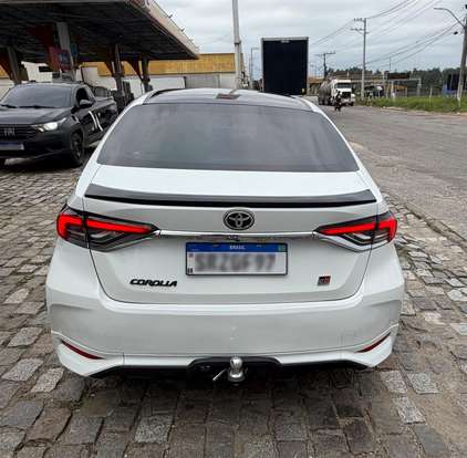 TOYOTA-COROLLA-2024