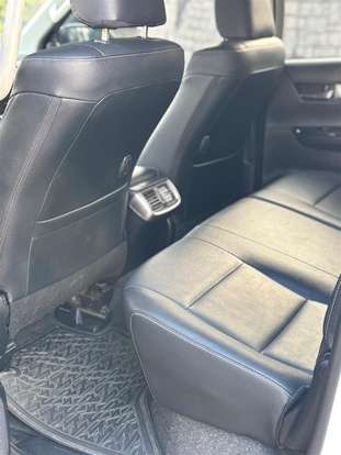TOYOTA-HILUX-2022