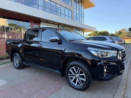 TOYOTA-HILUX-2.8 SRX 4X4 CD 16V DIESEL 4P AUTOMÁTICO TOYOTA-HILUX-2018