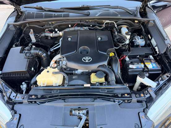 TOYOTA-HILUX-2.8 SRX 4X4 CD 16V DIESEL 4P AUTOMÁTICO TOYOTA-HILUX-2018