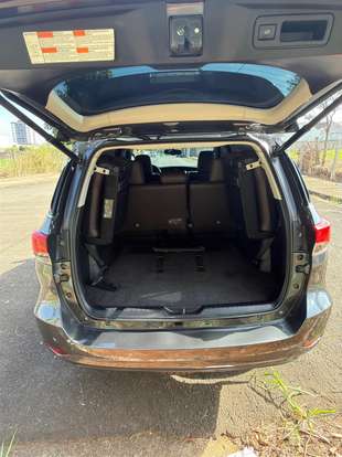 TOYOTA-HILUX SW4-2016