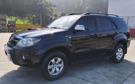 TOYOTA-HILUX SW4-2008