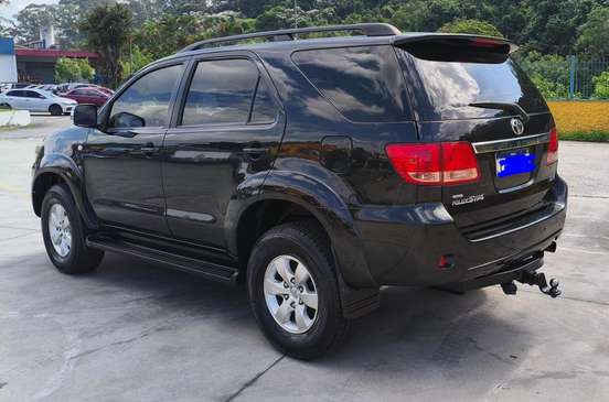 TOYOTA-HILUX SW4-2008