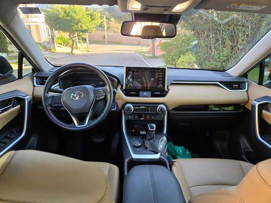 TOYOTA-RAV4-2022