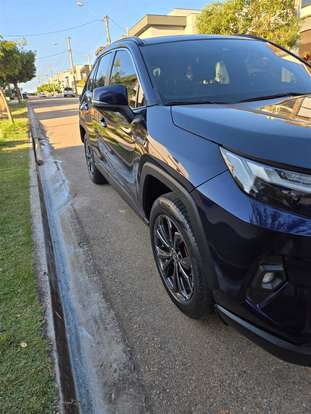 TOYOTA-RAV4-2022