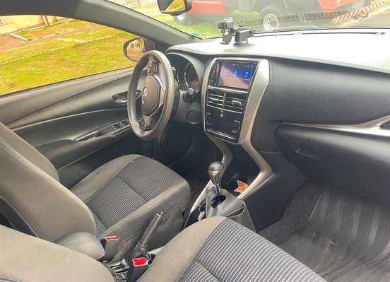 TOYOTA-YARIS-1.5 16V FLEX XLS MULTIDRIVE TOYOTA-YARIS-2019