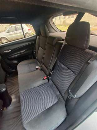 TOYOTA-YARIS-2019