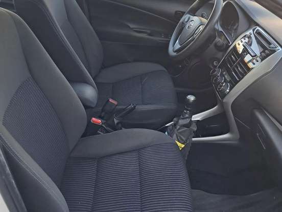 TOYOTA-YARIS-1.5 16V FLEX SEDAN XL MANUAL TOYOTA-YARIS-2019