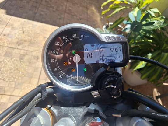 TRIUMPH-SCRAMBLER 400 X-2024