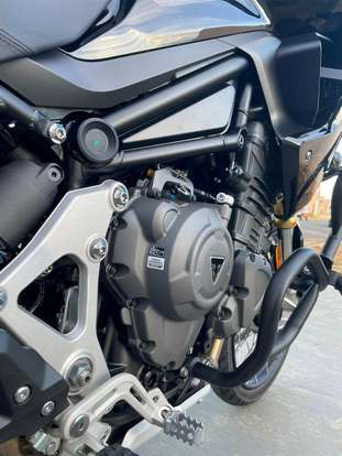 TRIUMPH-TIGER 1200 BLACK EDITION-2024
