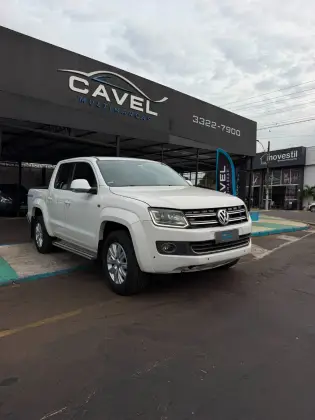 VOLKSWAGEN AMAROK 2.0 HIGHLINE ULTIMATE 4X4 CD 16V TURBO INTERCOOLER DIESEL 4P AUTOMÁTICO VOLKSWAGEN AMAROK 2.0 HIGHLINE ULTIMATE 4X4 CD 16V TURBO INTERCOOLER DIESEL 4P AUTOMÁTICO