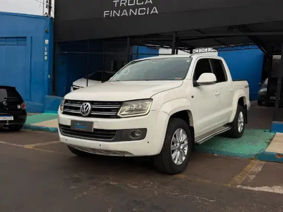 VOLKSWAGEN-AMAROK-2.0 HIGHLINE ULTIMATE 4X4 CD 16V TURBO INTERCOOLER DIESEL 4P AUTOMÁTICO VOLKSWAGEN-AMAROK-2016