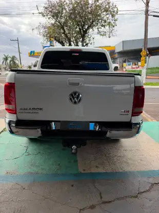 VOLKSWAGEN-AMAROK-2.0 HIGHLINE ULTIMATE 4X4 CD 16V TURBO INTERCOOLER DIESEL 4P AUTOMÁTICO VOLKSWAGEN-AMAROK-2016