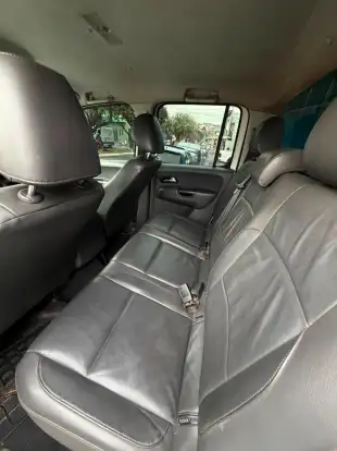 VOLKSWAGEN-AMAROK-2016