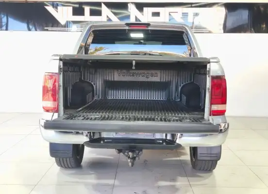 VOLKSWAGEN-AMAROK-2022