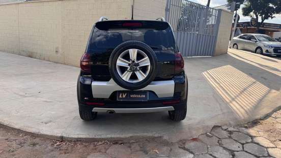 VOLKSWAGEN-CROSSFOX-2010
