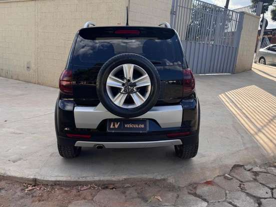 VOLKSWAGEN-CROSSFOX-1.6 MI FLEX 8V 4P MANUAL VOLKSWAGEN-CROSSFOX-2010