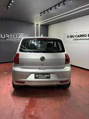 VOLKSWAGEN-FOX-2010