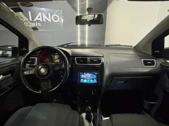 VOLKSWAGEN-FOX-1.6 MI 8V FLEX 4P MANUAL VOLKSWAGEN-FOX-2010