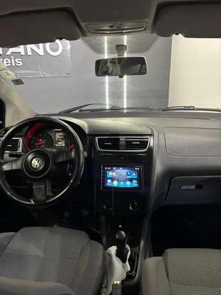 VOLKSWAGEN-FOX-2010